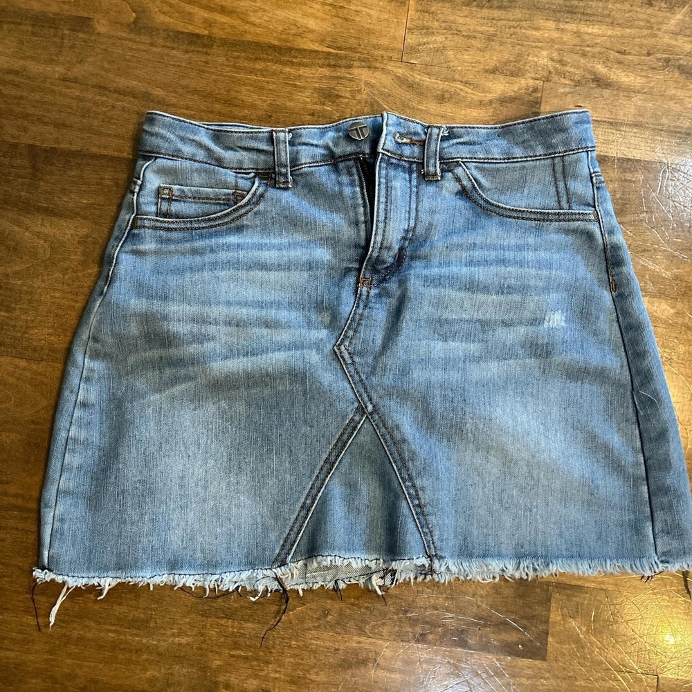 Junior denim mini skirt cotton spandex 14 frayed costal Prairie Y2K schoolgirl